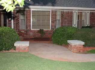 8401 NW 99th St, Oklahoma City, OK 73162