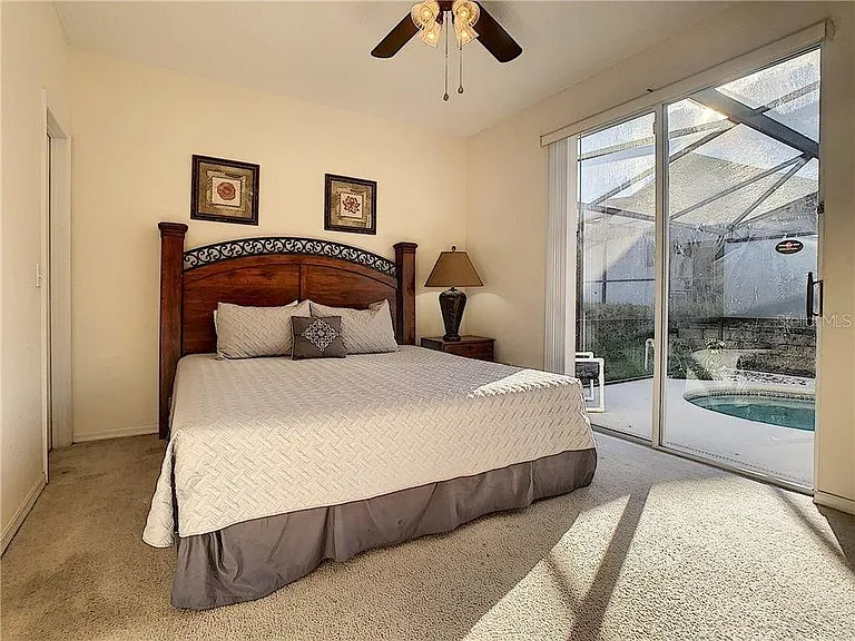 256 Sigmund Loop — Photo 12