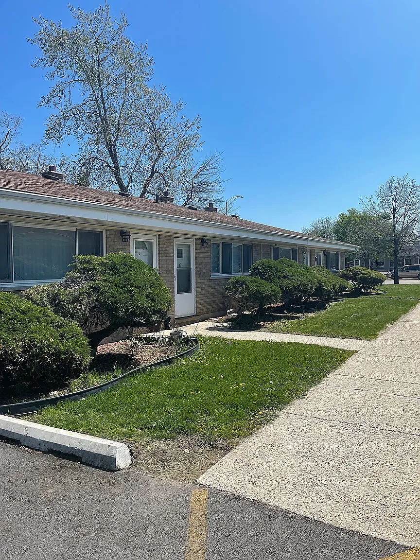 1 bed, 675 sqft, $1,325 — Photo 2