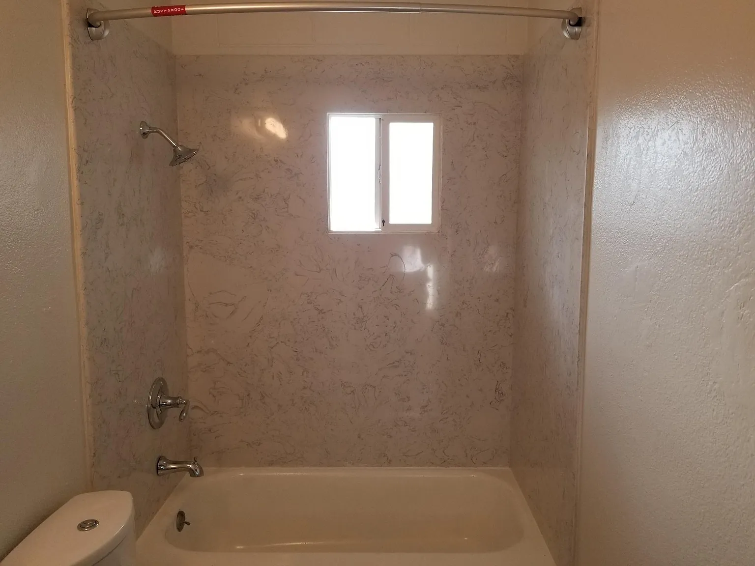 2 bed, 1.5 bath, 1000 sqft, $1,850 — Photo 3