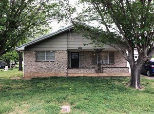 203 Harrison Ave, Gustine, TX 76455