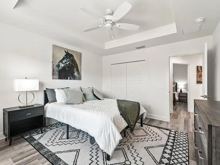 1393 Daniel Way — Photo 32
