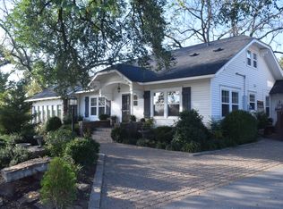 9526 Hutchens Rd, Bentonville, AR 72712