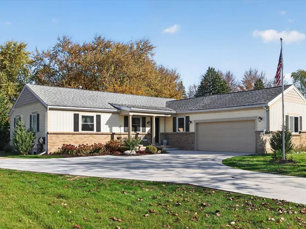 3839 Marlboro St NW, Grand Rapids, MI 49534