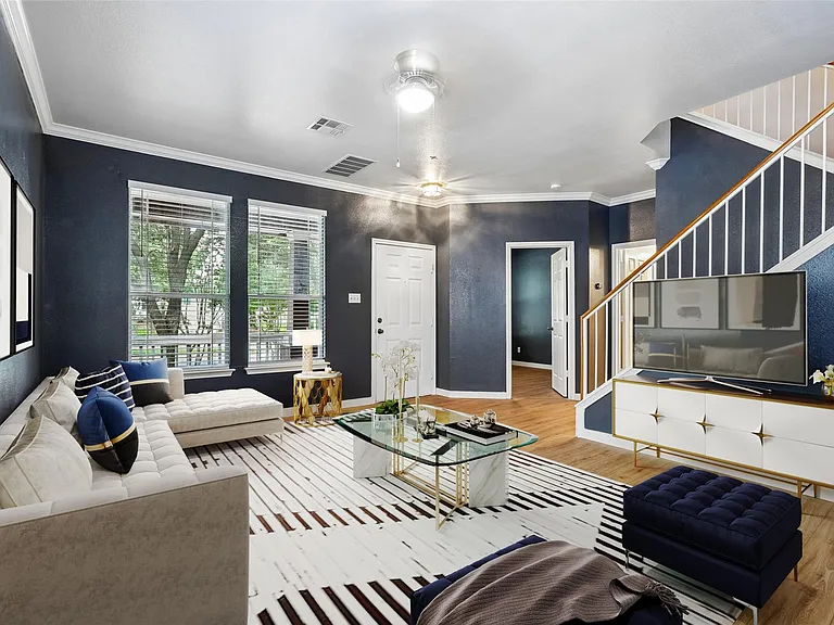 1001 Monadale Trl — Photo 2