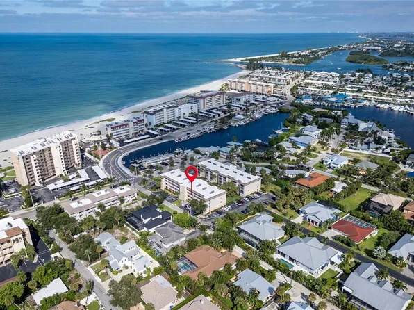 995 LAGUNA DRIVE #305, VENICE, FL 34285
