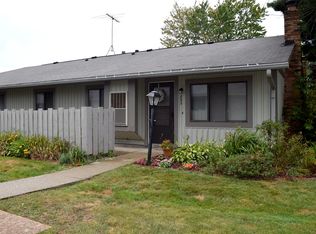 883 Kirkwall Dr, Akron, OH