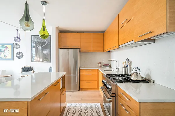 Sold by Citi Habitats | media 14