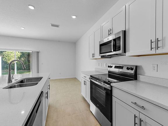3rd image of 15156 Cuzcorro Ct