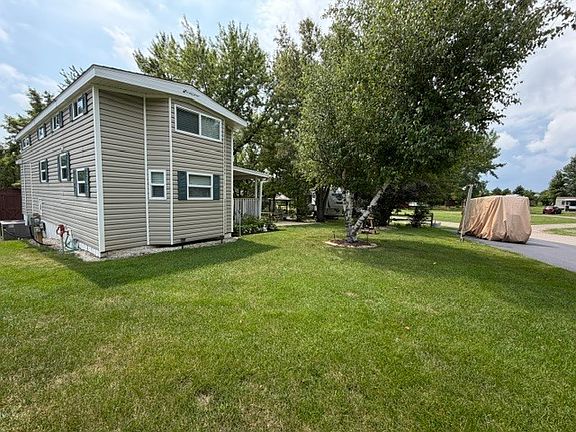4th image of 2795 E 28th Rd Lot 1087