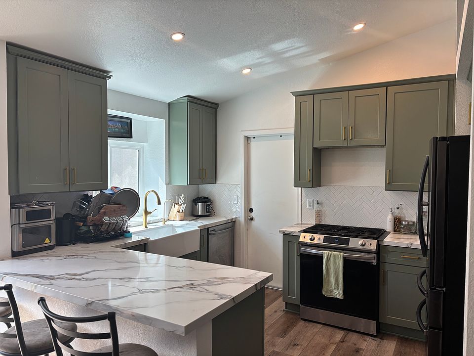 2nd image of 29661 Eagle Crest Ave