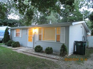 2313 Fielding Dr, Lansing, MI 48911