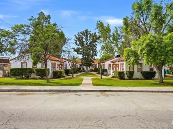 115 Arvin St APT 2, Bakersfield, CA 93308