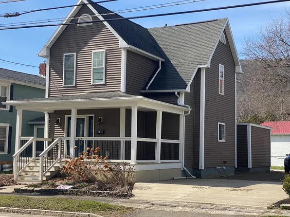 269 Park Ave, Corning, NY 14830