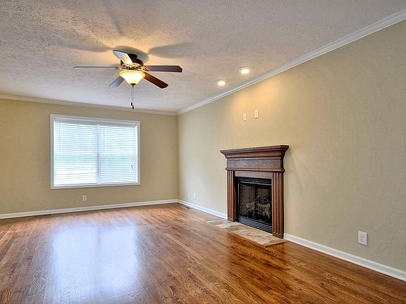 4th image of 3146 Clydesdale Dr
