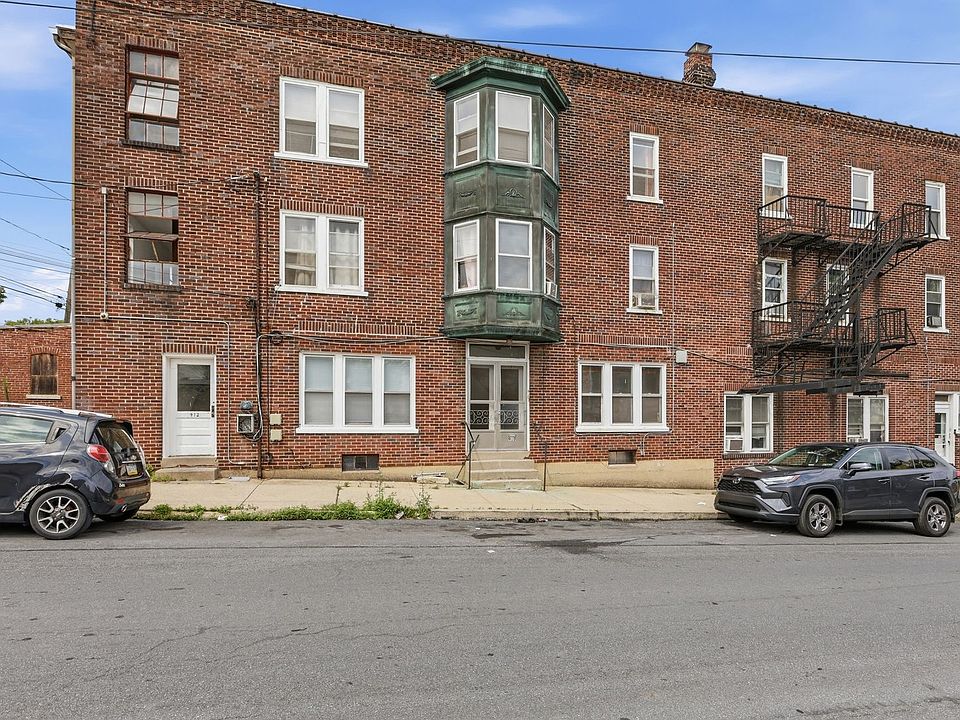 1st image of 910 S 7th St