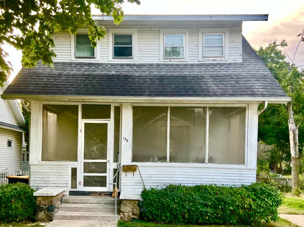 154 S Manning St, Hillsdale, MI 49242