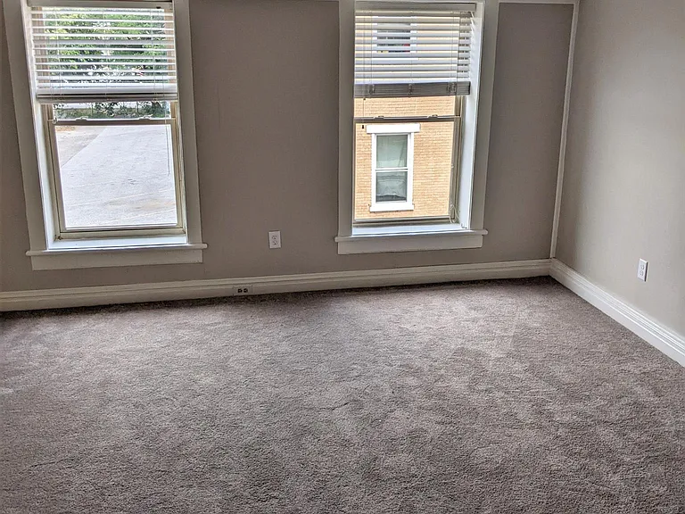 341 Academy St #4 — Photo 9