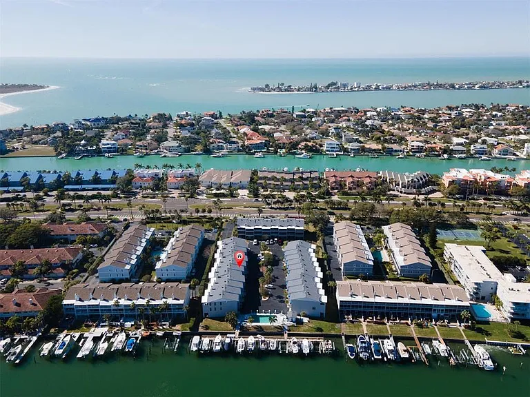 745 Pinellas Bayway S #206 — Photo 26