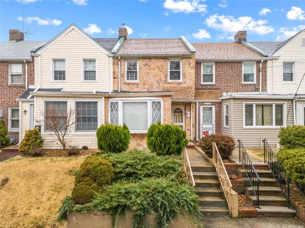 205-05 34th Ave, Bayside, NY 11361