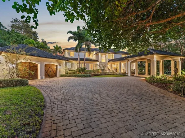 301 SE Harbor Point Dr, Stuart, FL 34996