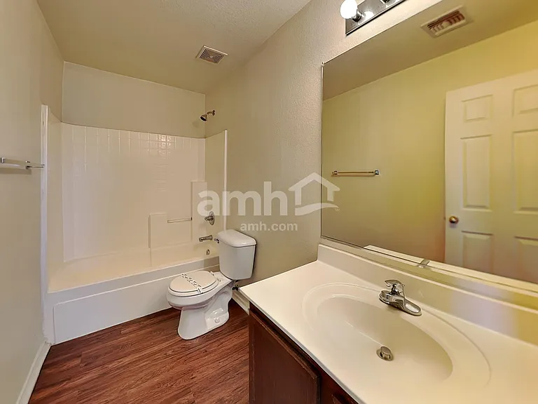 9680 N 82nd Ln — Photo 16