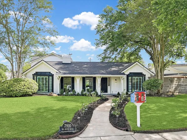 7910 Del Monte Dr, Houston, TX 77063