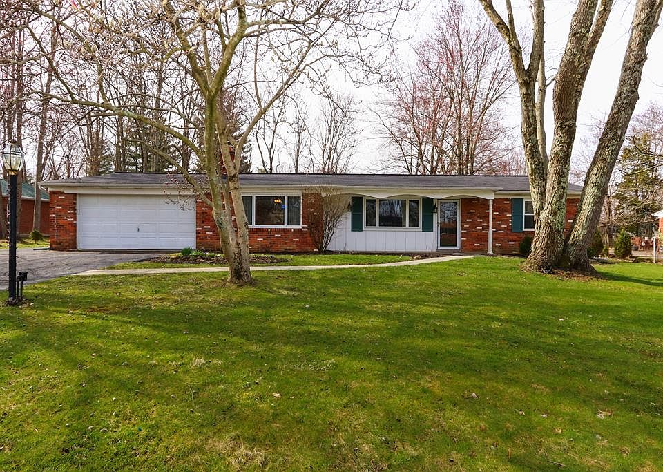 1st image of 1221 Teakwood Dr