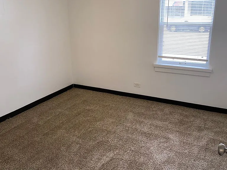 821 W Greenwood Ave #1 — Photo 14