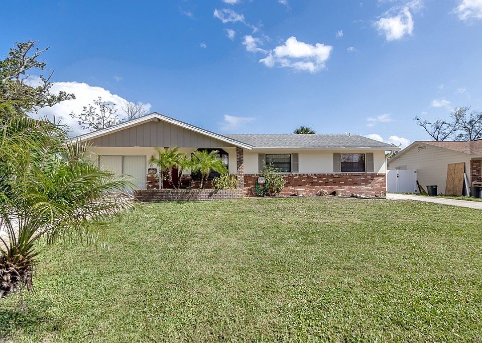 1st image of 1465 Primrose Ln