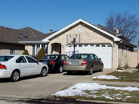 2nd image of 5730 W 89th Pl