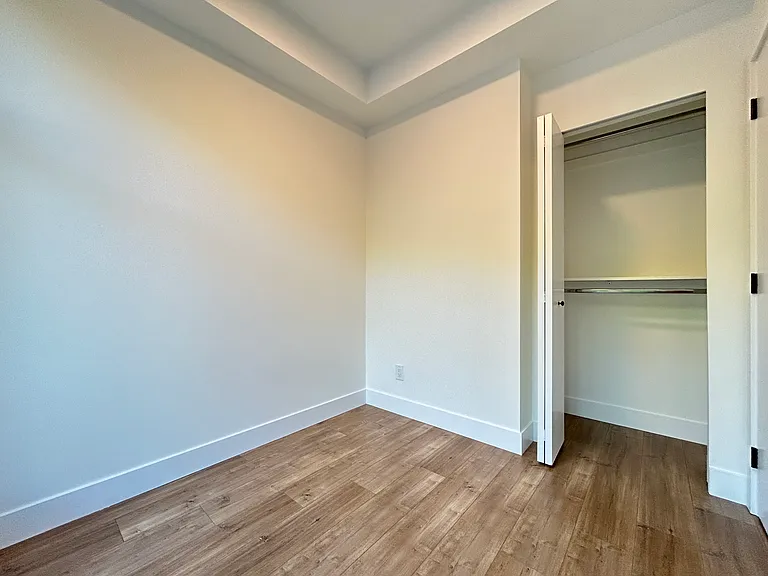 14398 60th Ave #108 — Photo 8