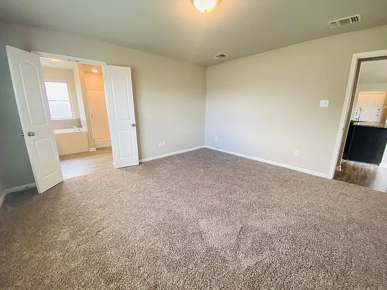 1907 Delano Dr — Photo 16