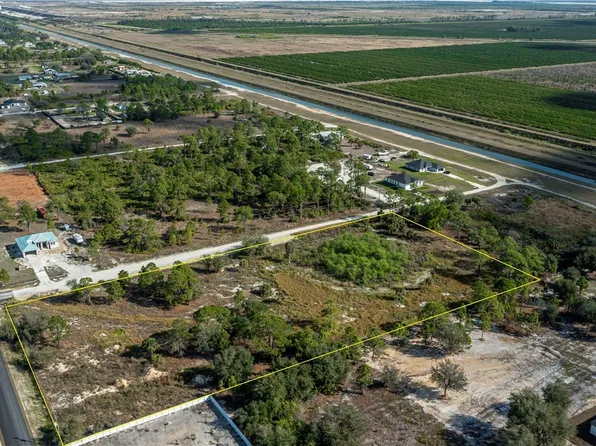 7691 14th Pl, Labelle, FL 33935