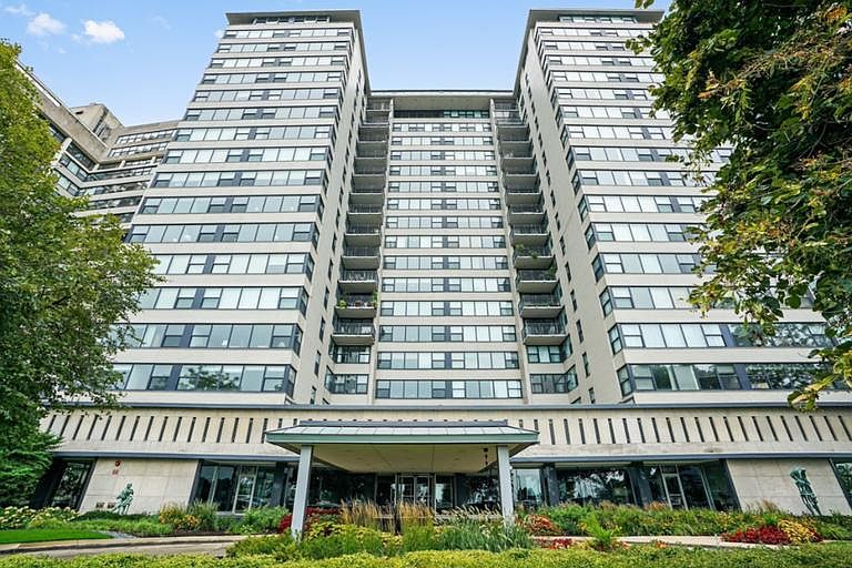 1st image of 3430 N Lake Shore Dr APT 9K