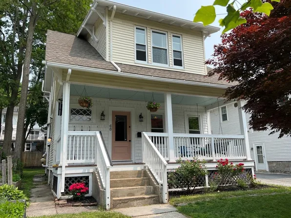 48 Hadwen Rd, Worcester, MA 01602