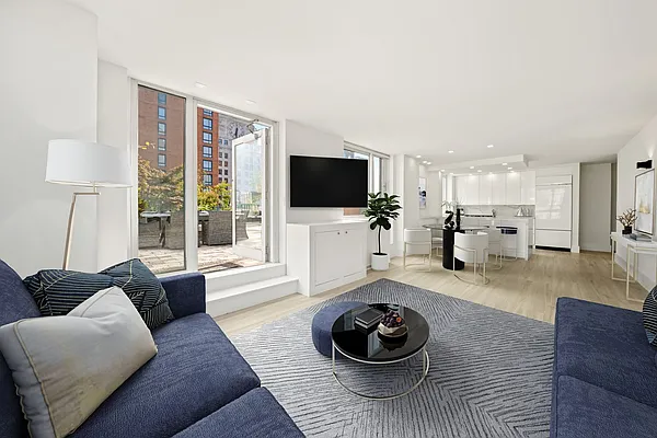 Rented by Compass | media 5