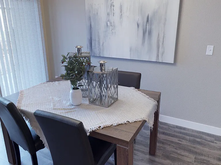 Shadow Crest Townhomes — Photo 17