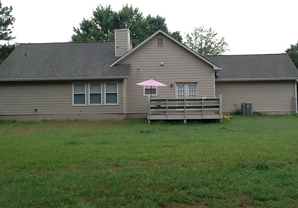 2nd image of 120 Orleans Blvd