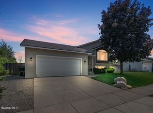 13865 N Lauren Loop, Rathdrum, ID 83858