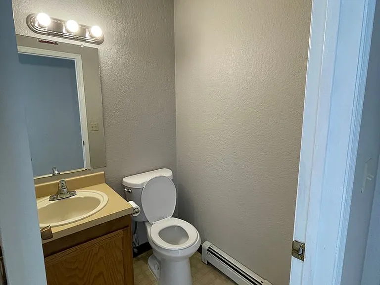 3025 N Cambay Ct — Photo 8