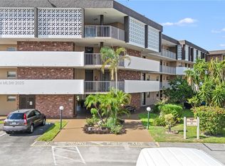 Lauderdale Oaks, Lauderdale Lakes, FL 33313