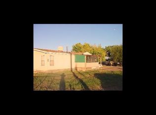 22 Schultz Ln, Belen, NM 87002