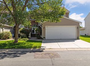 1037 Heather Ln, Waconia, MN 55387