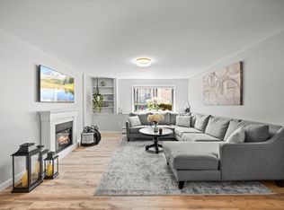 16 Juniper Rd UNIT 4, North Attleboro, MA 02760