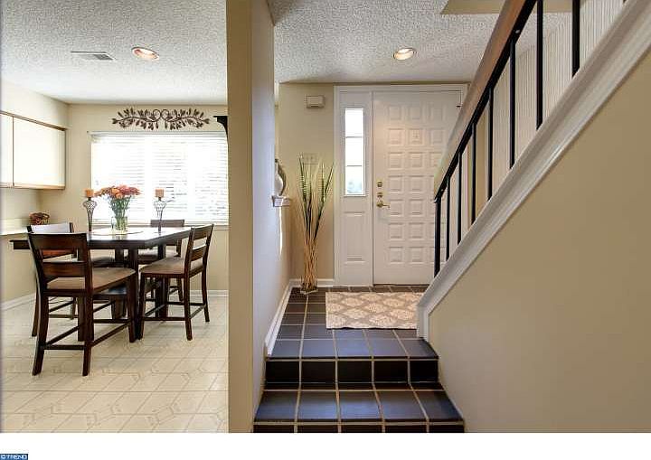 301 Paddock Dr, Chesterbrook, PA 19087 Zillow