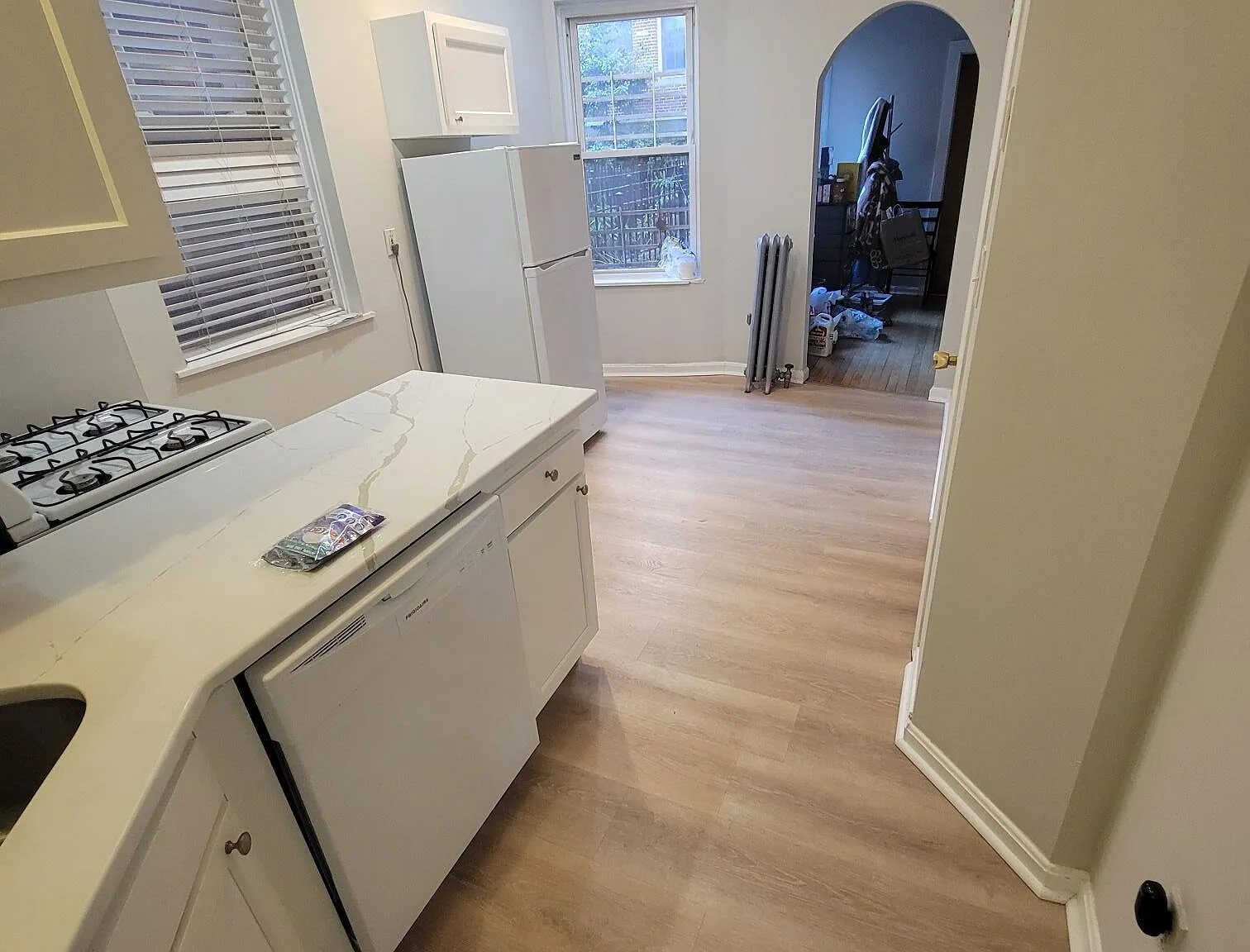 2 bed, 1.0 bath, $3,770 — Photo 2