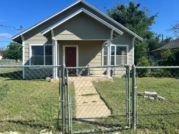 204 E 11th St, San Angelo, TX 76903