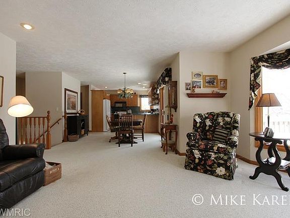 4th image of 6289 Eastridge Dr