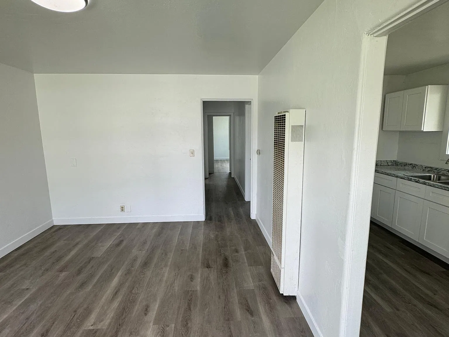 613 Ann Arbor Dr — Photo 3